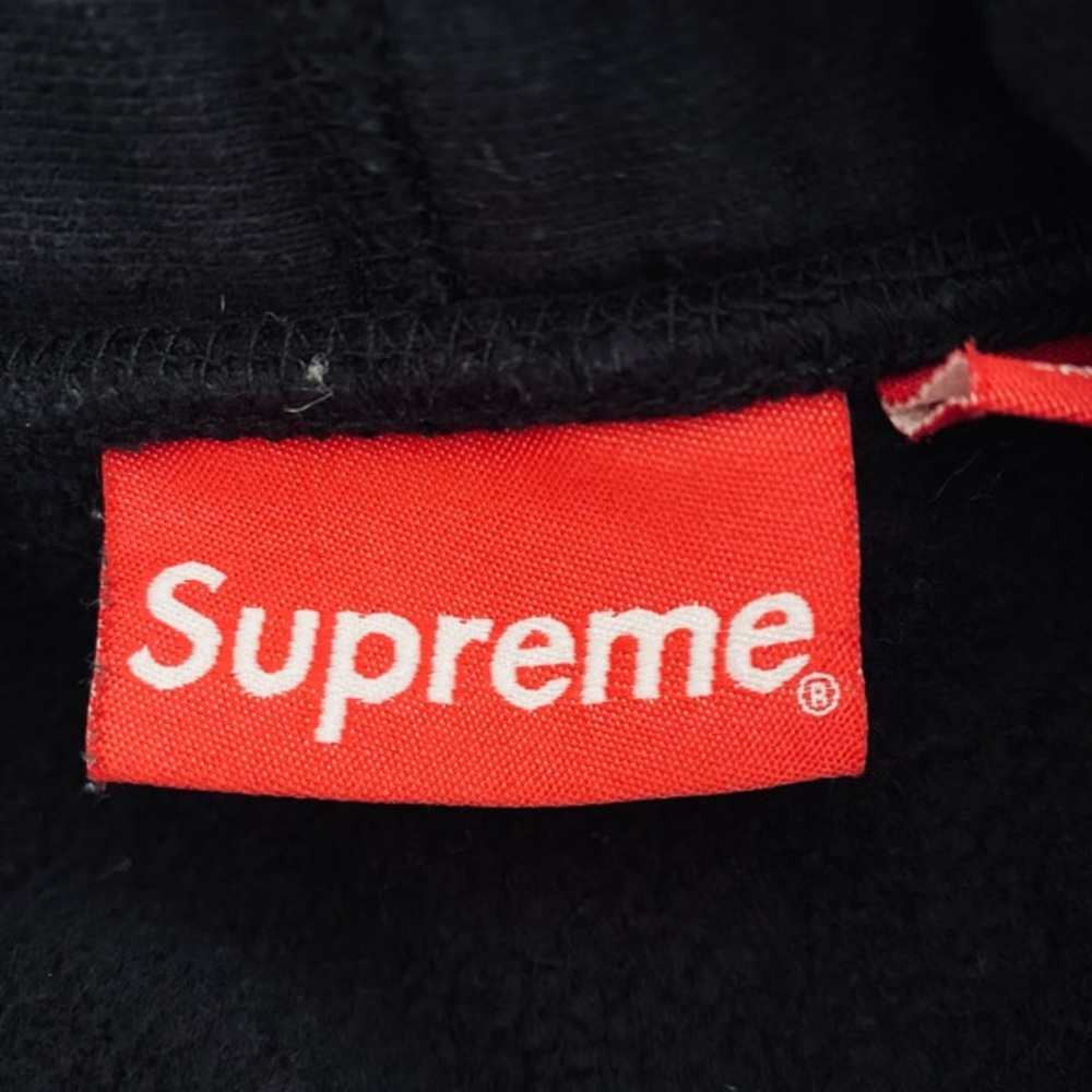 Supreme Black Hoodie Size Medium - Picture 5 of 5